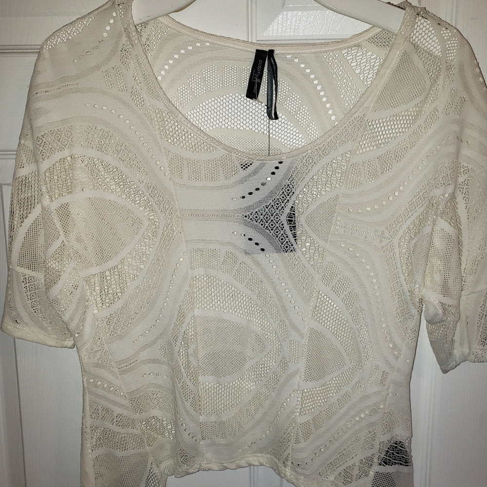 Lace top - Picture 3 of 5